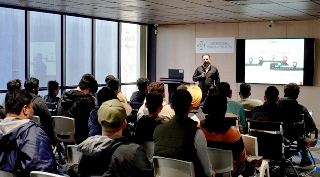 ICA Hosted a Mentorship Session for Electrical Students
